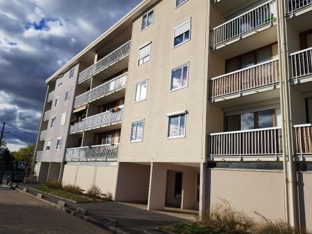 Location appartement 3 pièces, 54.14m², Yerres - Photo 2