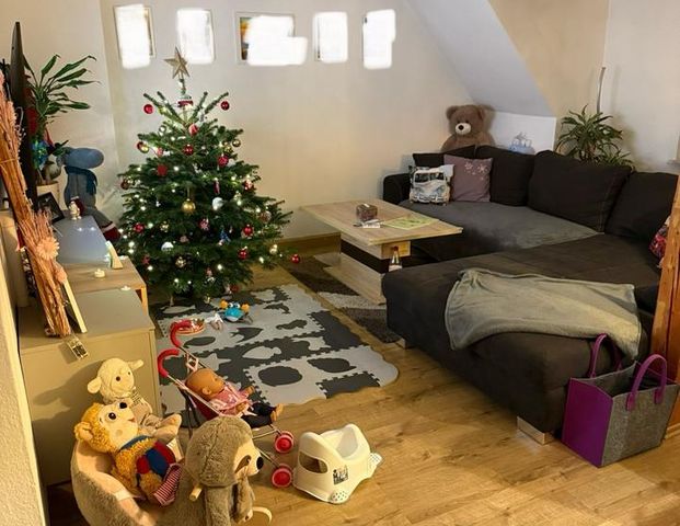 Wunderschöne 90qm Dachgeschosswohnung - Photo 1