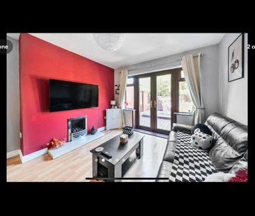 3 Bed Semi-Detached House, Darnton Road, SK15 - Photo 4