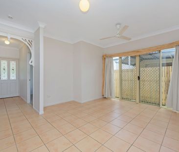 22 Southern Cross Circuit, Douglas. - Photo 4