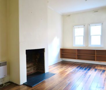 33 Quayle Street Sandy Bay TAS 7005 Australia - Photo 5