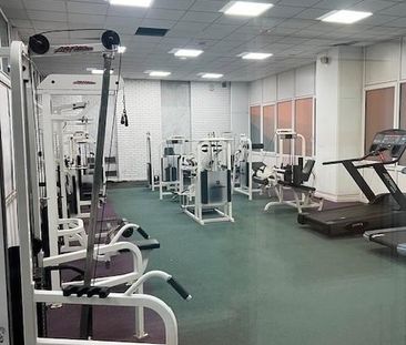 2 bedroom flat to rent - Photo 4