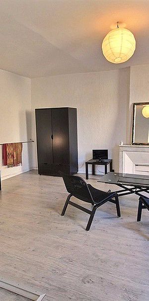 Appartement 1 pièces MARSEILLE 10EME 547 euros - Photo 1