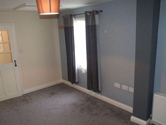 2 bedroom semi-detached house to rent - Photo 1