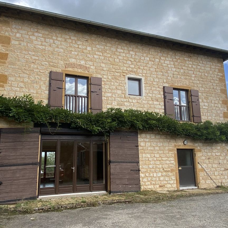 MAISON DE VILLE AVEC TERRASSE , Chazay-d'azergues - Photo 1