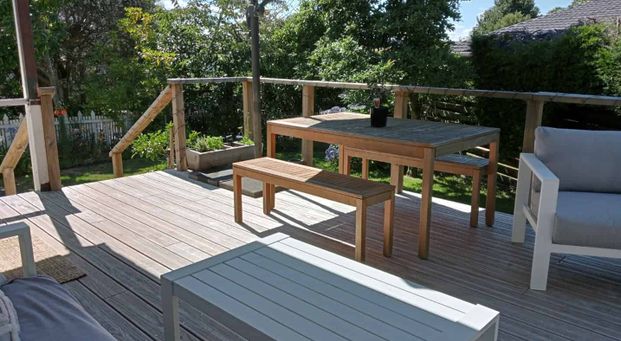 Four-Bedroom Family Home in Prime Location - Photo 1