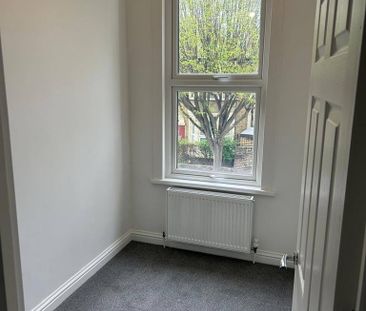 3 bedroom flat to rent - Photo 1