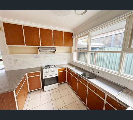 95 Surrey Road, Blackburn North, Vic 3130 - Photo 4