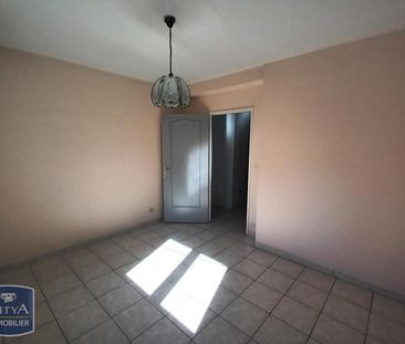 Location Appartement 3 pièces 58m² ST ETIENNE 42100 - Photo 2