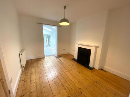 3 bedroom end of terrace house to rent - Photo 3