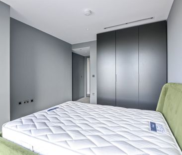 Available from 27/11/2025 - 2 Bed Apartment, Furnished - Photo 4