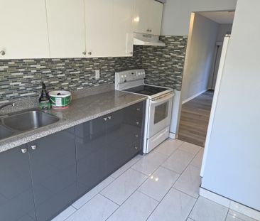 For Lease - 5536 Montevideo Road Unit# 45, Mississauga, Ontario - Photo 4