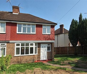 3 bedroom semi-detached house to rent - Photo 6