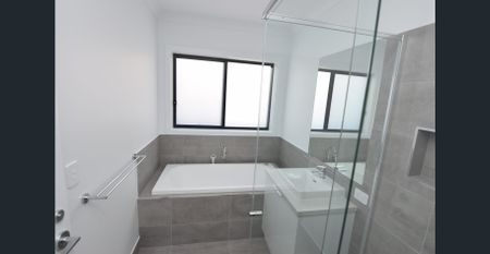 Brand New Lifestyle - Photo 5