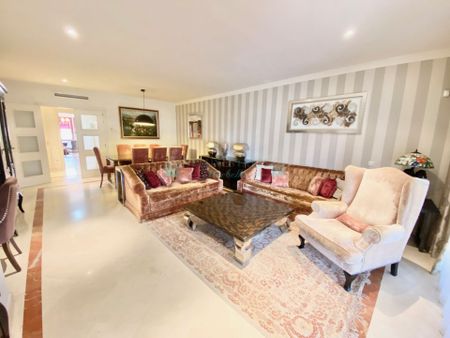 Apartment for long-term rental in Gran Bahia de Marbella - Photo 3