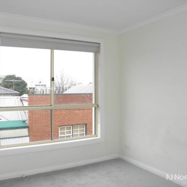 1/23 Holtom Street East , CARLTON NORTH - Photo 1