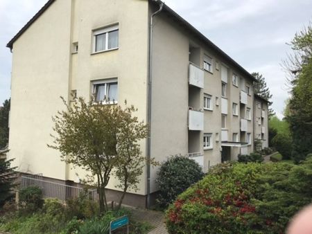 Nachmieter für tolle Wohnung in Usingen gesucht! - Photo 2