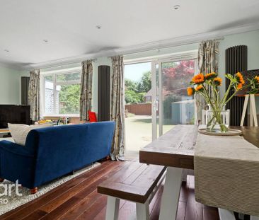 4 bedroom semi-detached house to rent - Photo 3