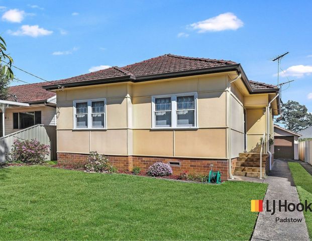 Spacious Family Home in Prime Yagoona Location - Photo 1