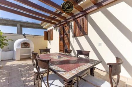 Casa en alquiler en Altos de Estepona, Estepona - Photo 4