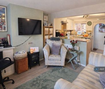 2 bedroom terraced house to rent - Photo 5