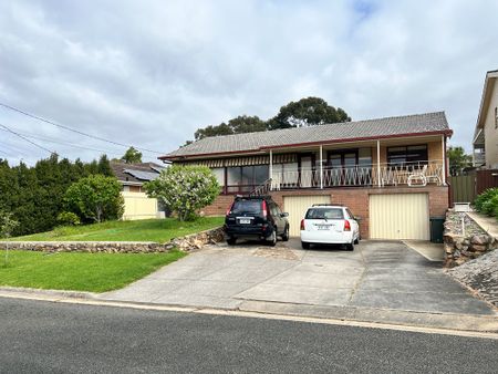 3-bedroom shared house / townhouse, St Albans Ave - Photo 4