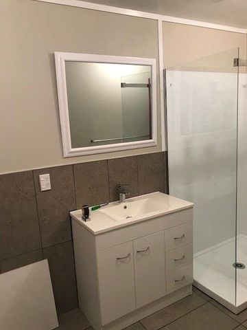 2BR Home in Mt Wellington - Photo 5