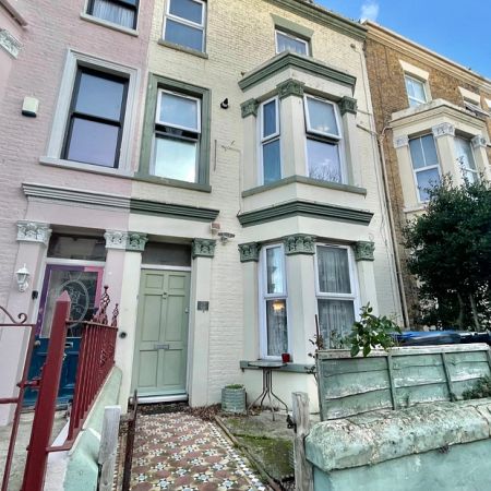 Gordon Road, Margate, CT9 2DN, Kent - Photo 4