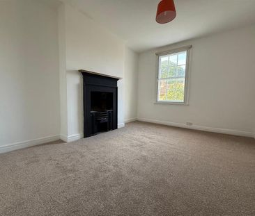 3 bedroom cottage to rent - Photo 2