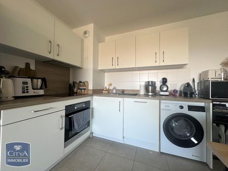 Location Appartement 2 pièces 45m² VILLENEUVE LES AVIGNON 30400 - Photo 5