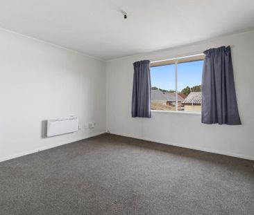 Tidy Unit In Sandringham - Photo 2