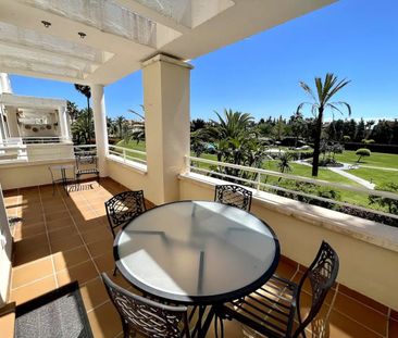 Atico en alquiler en Estepona - Photo 4