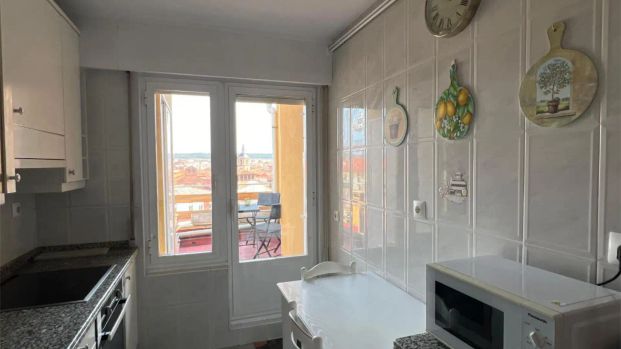 Piso de alquiler en Calle Santa Nonia, 14, Centro Ciudad - Photo 1