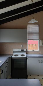 Great Family Home in Maungaraki - Photo 4