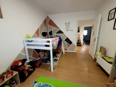 Location Appartement 5 pièces 114m² - Photo 4