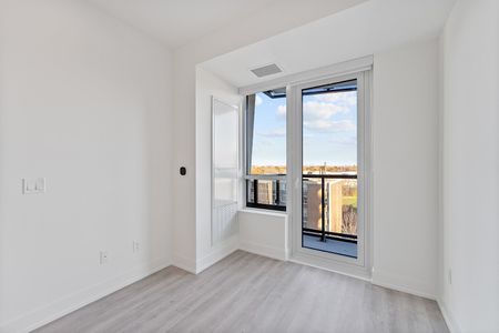 For Lease - 60 Central Park Roadway N/A Unit# 814, Toronto, Ontario - Photo 5