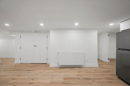 For Lease - 28 Strathgowan Avenue Unit# Bsmnt, Toronto, Ontario - Photo 5