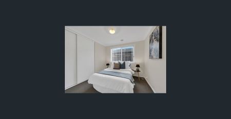 Modern Family Home in Moorookyle Estate in Tarneit!! - Photo 2