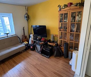 JUILLET-AOÛT GRATUIT—4 ½ Vieux-Québec - Photo 3