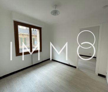 Location Appartement 2 pièces 33m² MARSEILLE 8ème - Photo 2