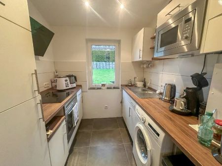 Nur für 1 Person! Schnuckeliger Bungalow in ruhiger Lage mit Garten - ca. 10 Min. bis A3! - Photo 4