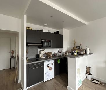 Location Appartement 1 pièce 36m² BAYEUX 14400 - Photo 4