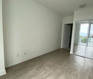 For Lease - 70 Annie Craig Drive Unit# 413, Toronto, Ontario - Photo 4