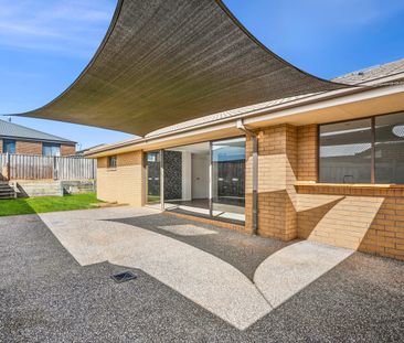 Stunning & Spacious Family Home - Photo 6