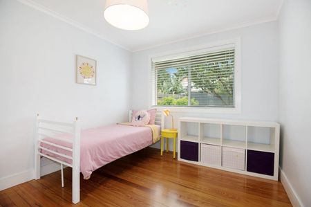 20 Myddleton Drive, Viewbank - Photo 4