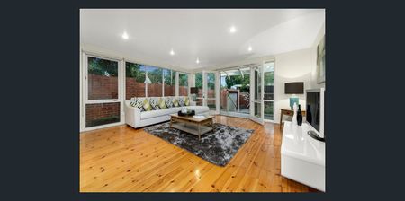 310 Riversdale Road, Hawthorn East VIC 3123 - House For Rent | Domain - Photo 5