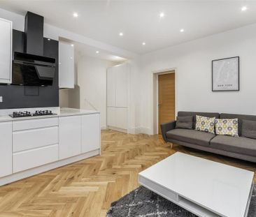 3 bedroom ground floor flat to rent - Photo 5