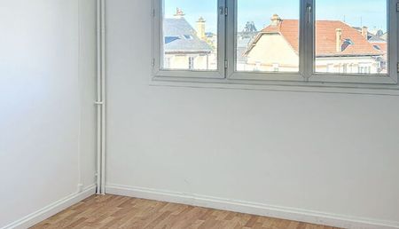 Appartement 4 pièces 67m2 REIMS 950 euros - Photo 3