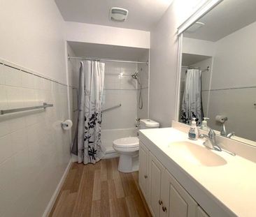For Lease - 92 Guildwood Parkway, Toronto, Ontario - Photo 5