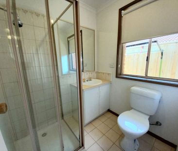 LARGE 3 BEDROOM FAMILY HOME WITH OUTDOOR AREA - Photo 6